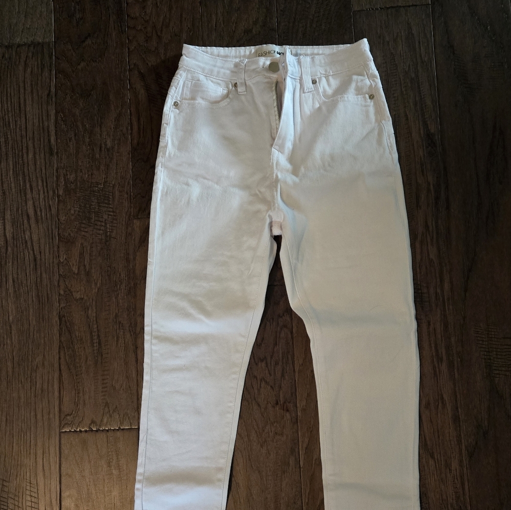 Fashion Nova Classic White Jeans
